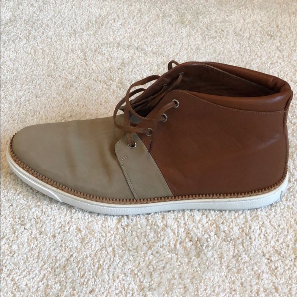 Louis Vuitton shoes. Size 8